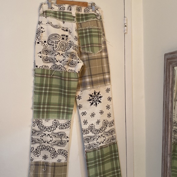 Jaded London Patchwork Bandana Jeans - Size 26 - Picture 5 of 6